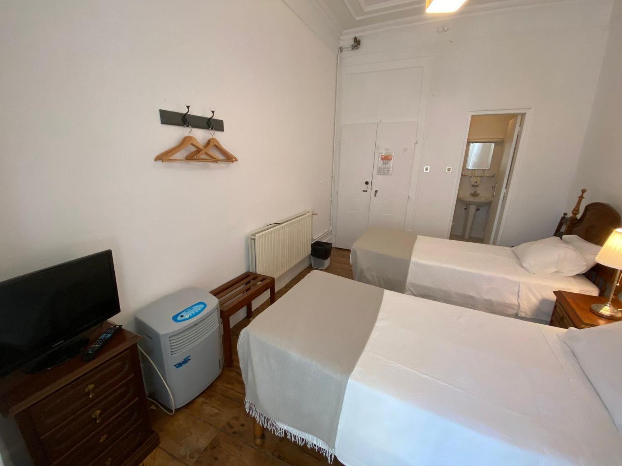 Uniao - Guest House Tomar Ngoại thất bức ảnh