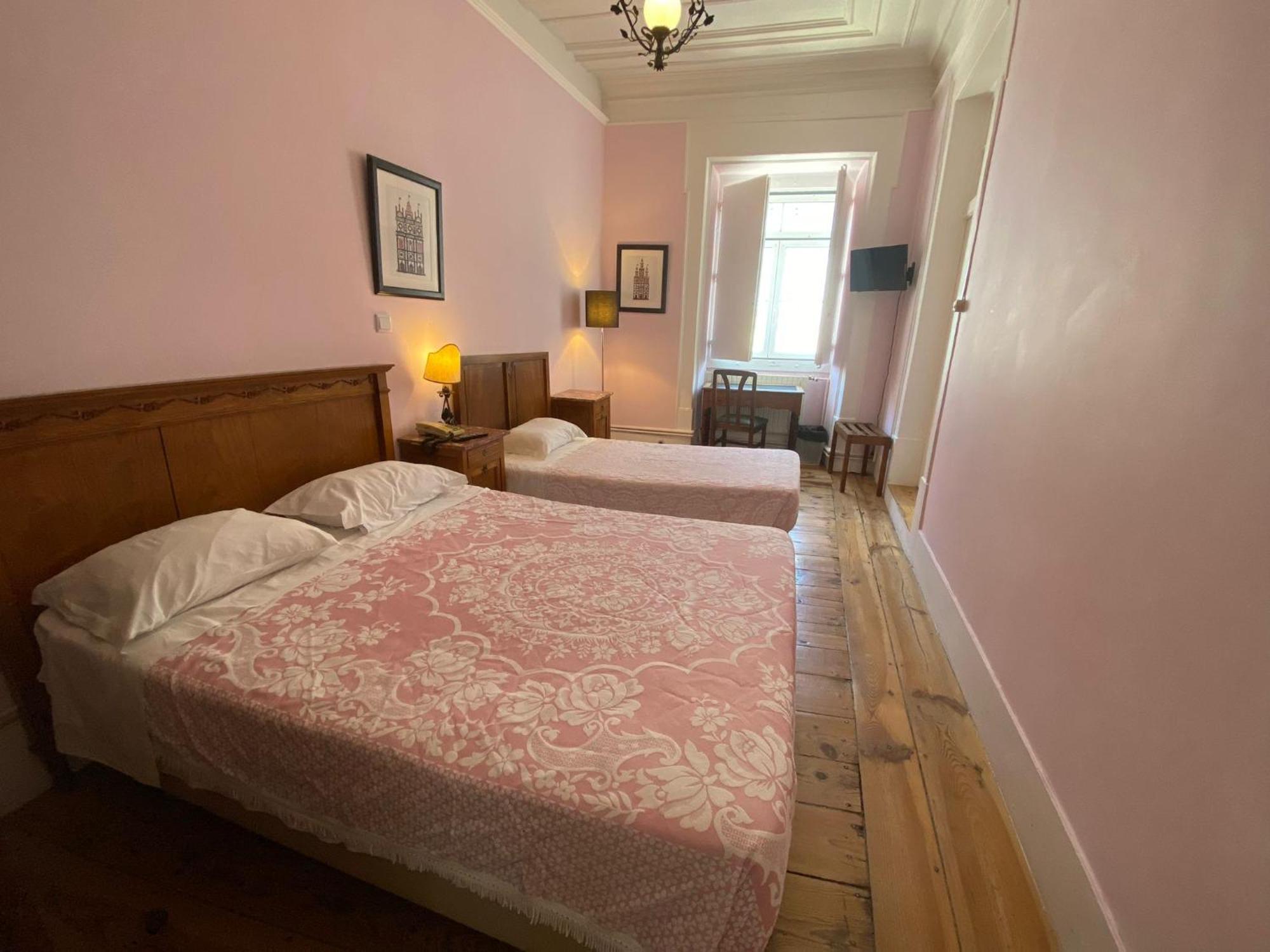Uniao - Guest House Tomar Ngoại thất bức ảnh