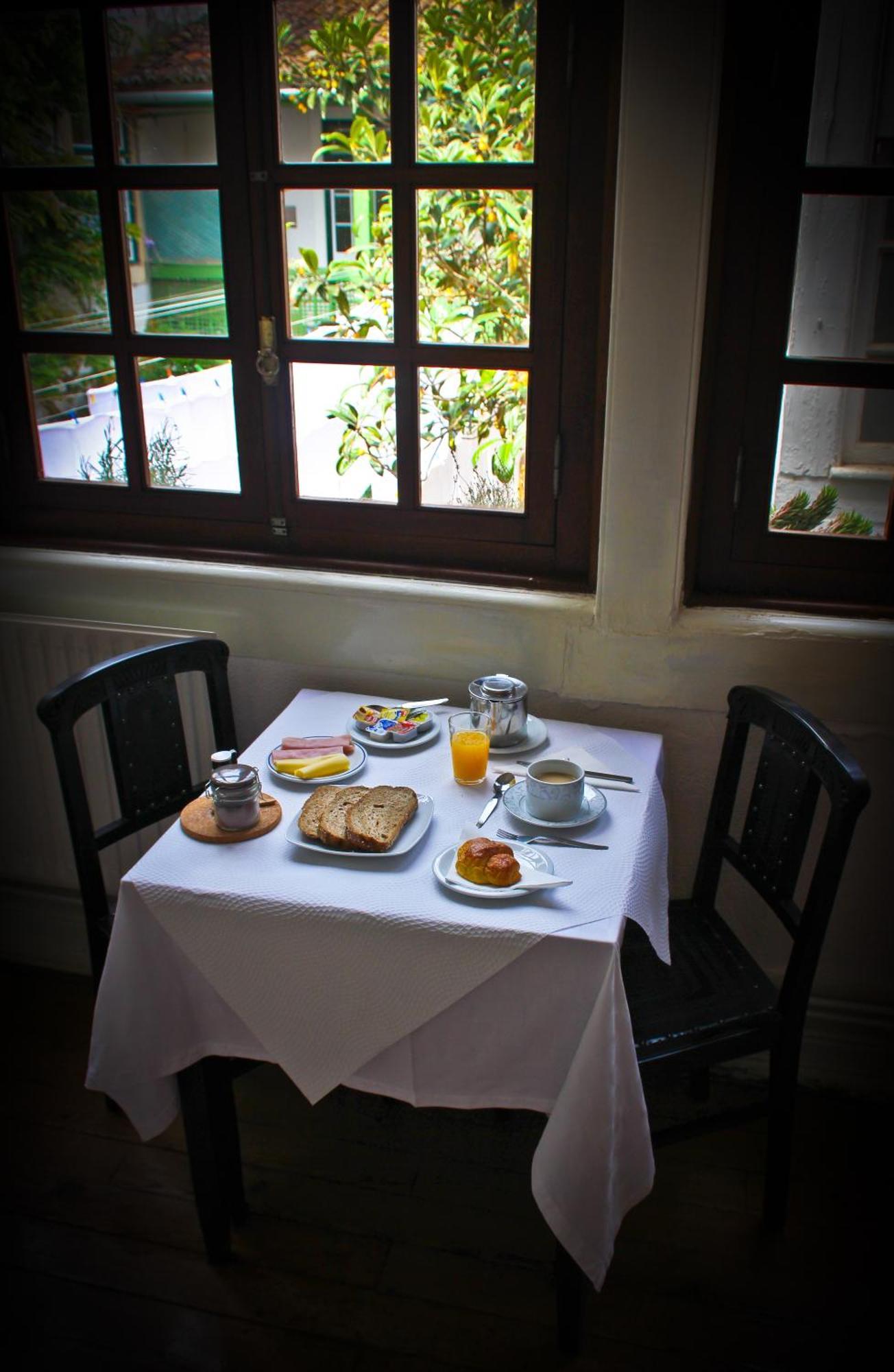 Uniao - Guest House Tomar Ngoại thất bức ảnh