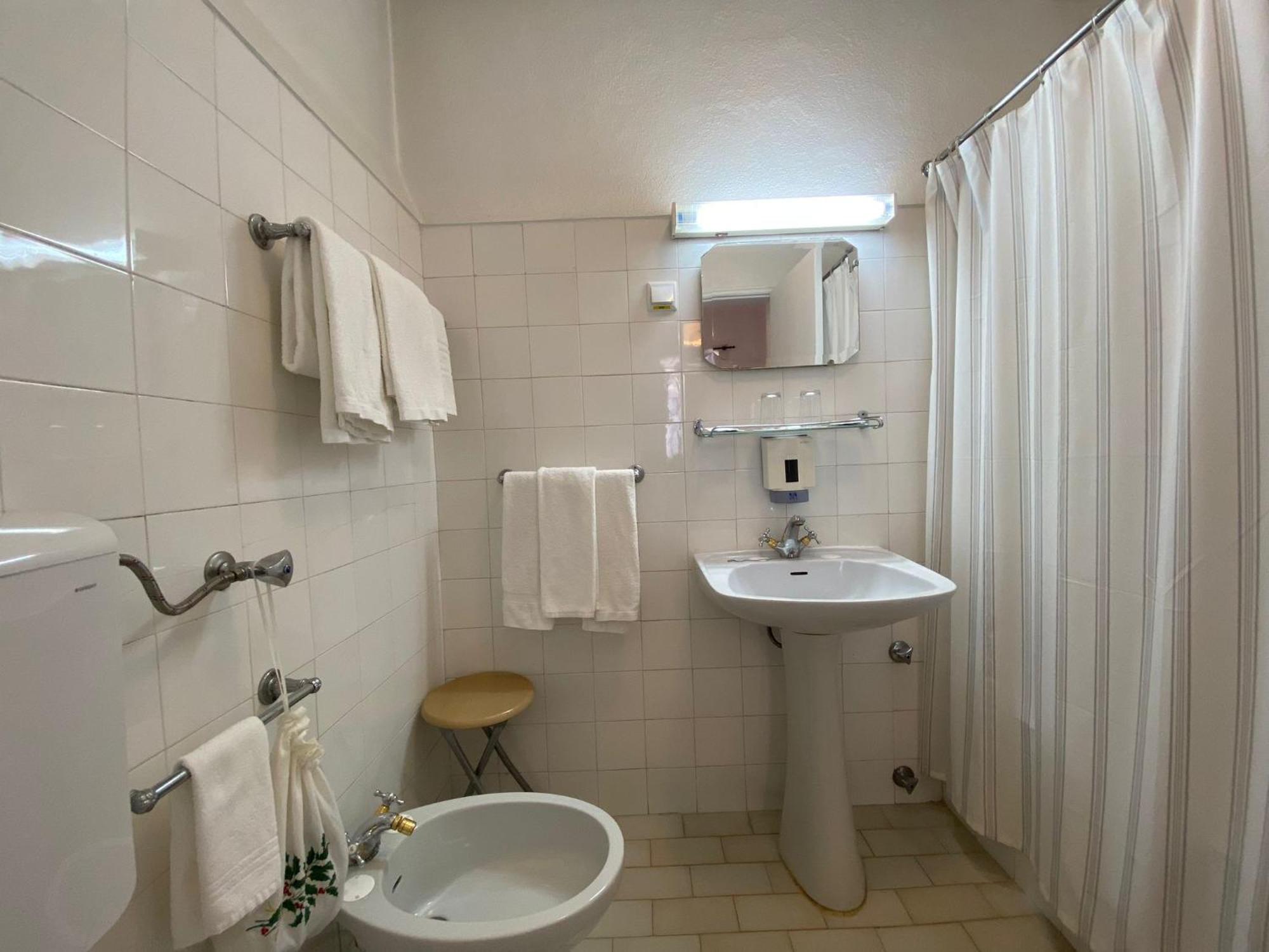 Uniao - Guest House Tomar Ngoại thất bức ảnh